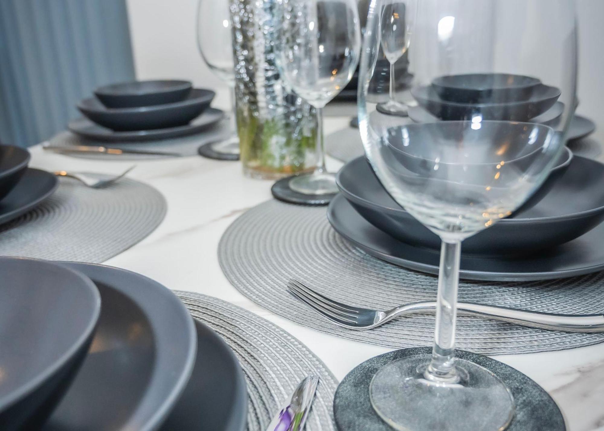 The Parkes A Stylish 3Br House, 5 Mins From Central Birmingham Close To The Edgbaston Stadium, The Hippodrome, Uob, Aston And Bcu, China Town, Kings Heath Bhx Airport And Much More Exterior foto